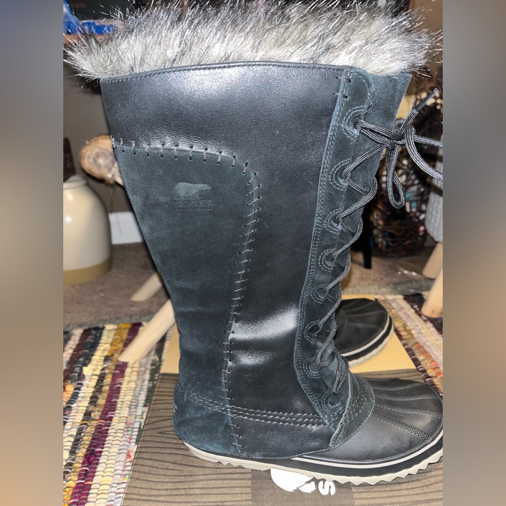 Sorel Cate the Great snow boot W size 9 gently used - Picture 3 of 14